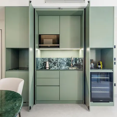 Апартаменты Syrmioncello - Castle Lounge *