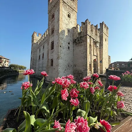 Syrmioncello - Castle Lounge Apartmán Sirmione