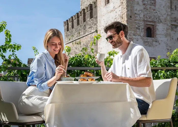 Syrmioncello - Castle Lounge Апартаменты *