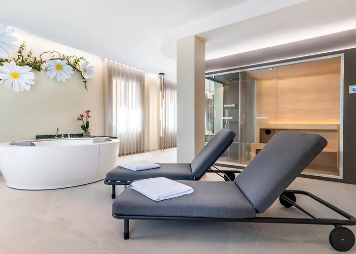 Syrmioncello - Castle Lounge