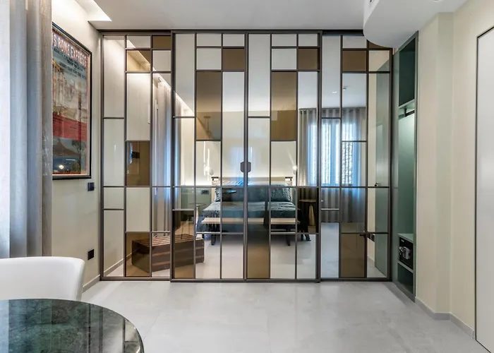 Syrmioncello - Castle Lounge * Сирмионе